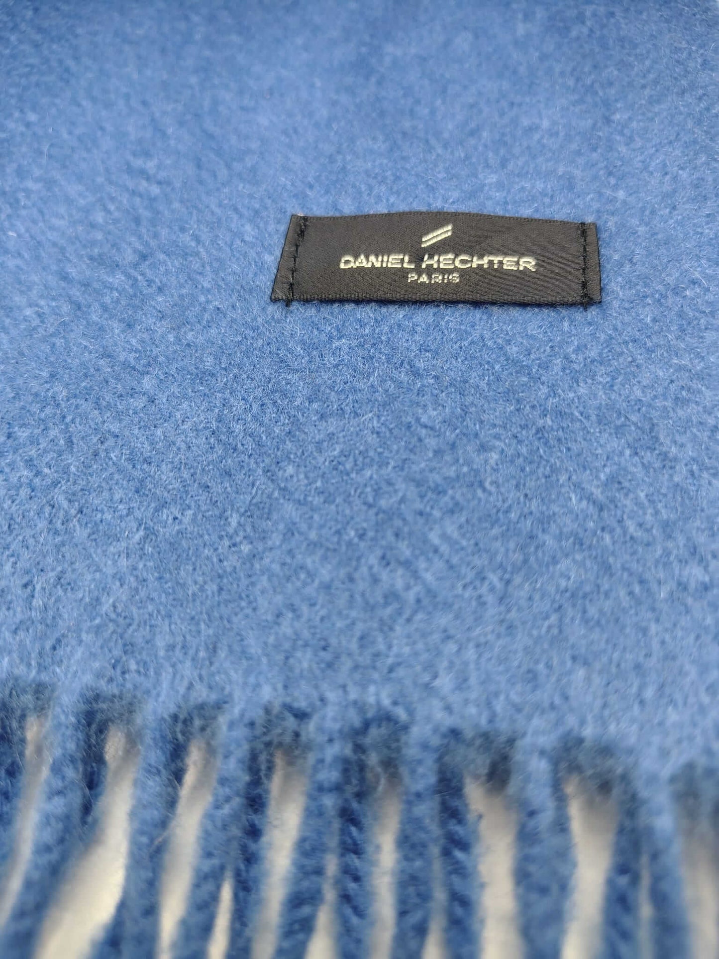 Daniel Hechter Paris preloved pure cashmere scarf from Ireland, Capri color