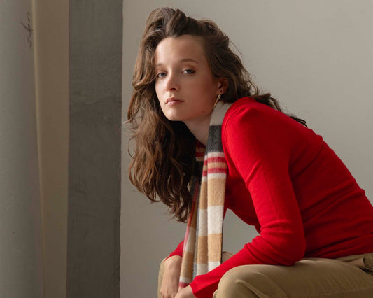 Why Cashmere Muffler is the Ultimate Luxury Accessory