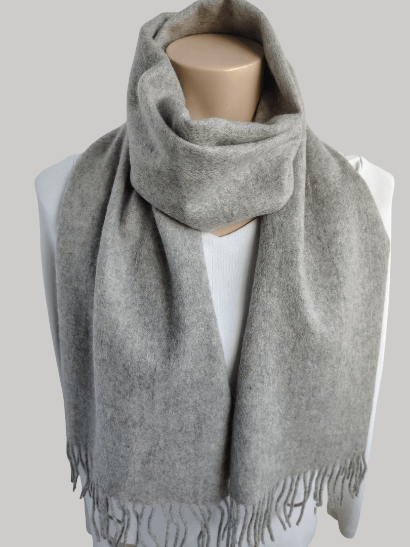 Cashmere Knot Ireland preloved pure cashmere scarf and muffler from Ireland, light gray color