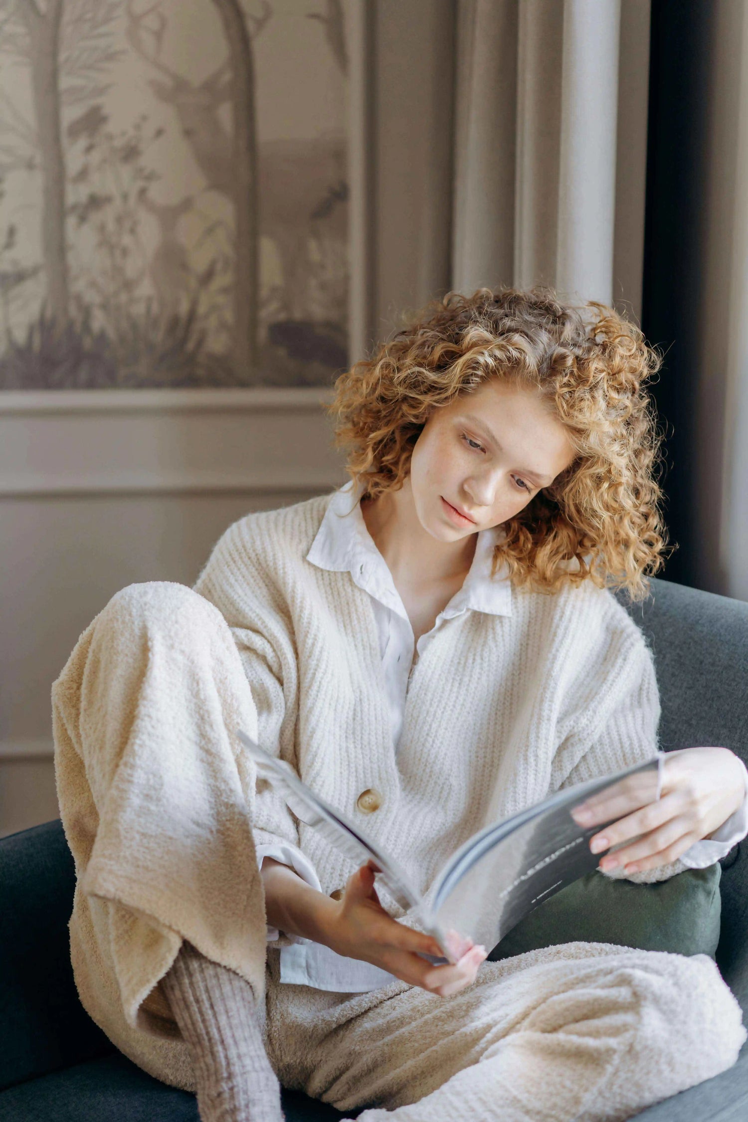 Elegant cashmere scarves and Pashmina stoles showcasing timeless luxury and refined style at Cashmere Knot Ireland