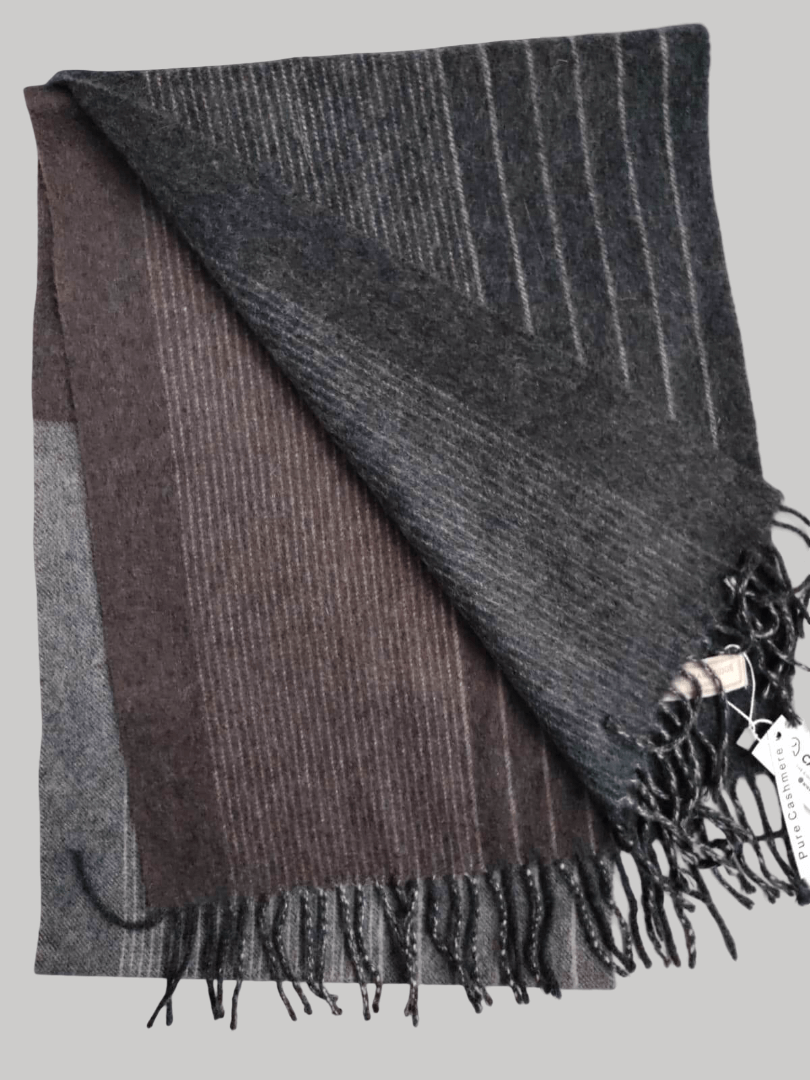 Club Cambridge preloved cashmere scarf from Ireland, soft luxury wrap