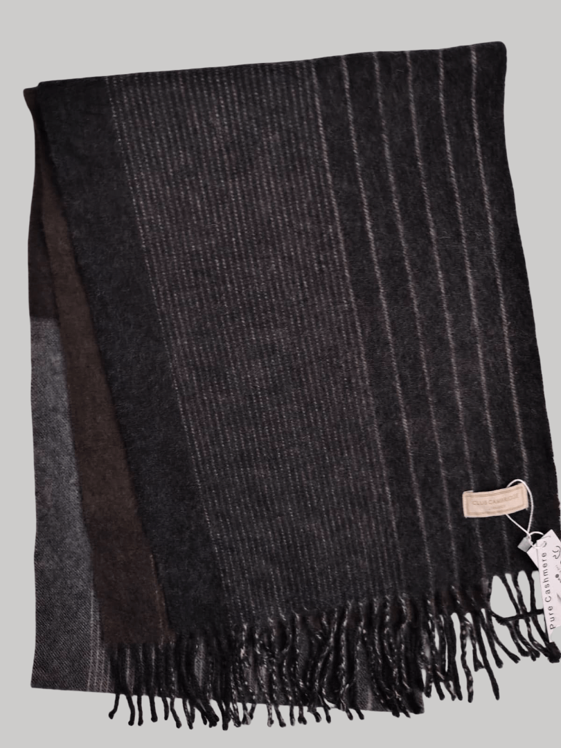 Club Cambridge preloved cashmere scarf from Ireland, soft luxury wrap