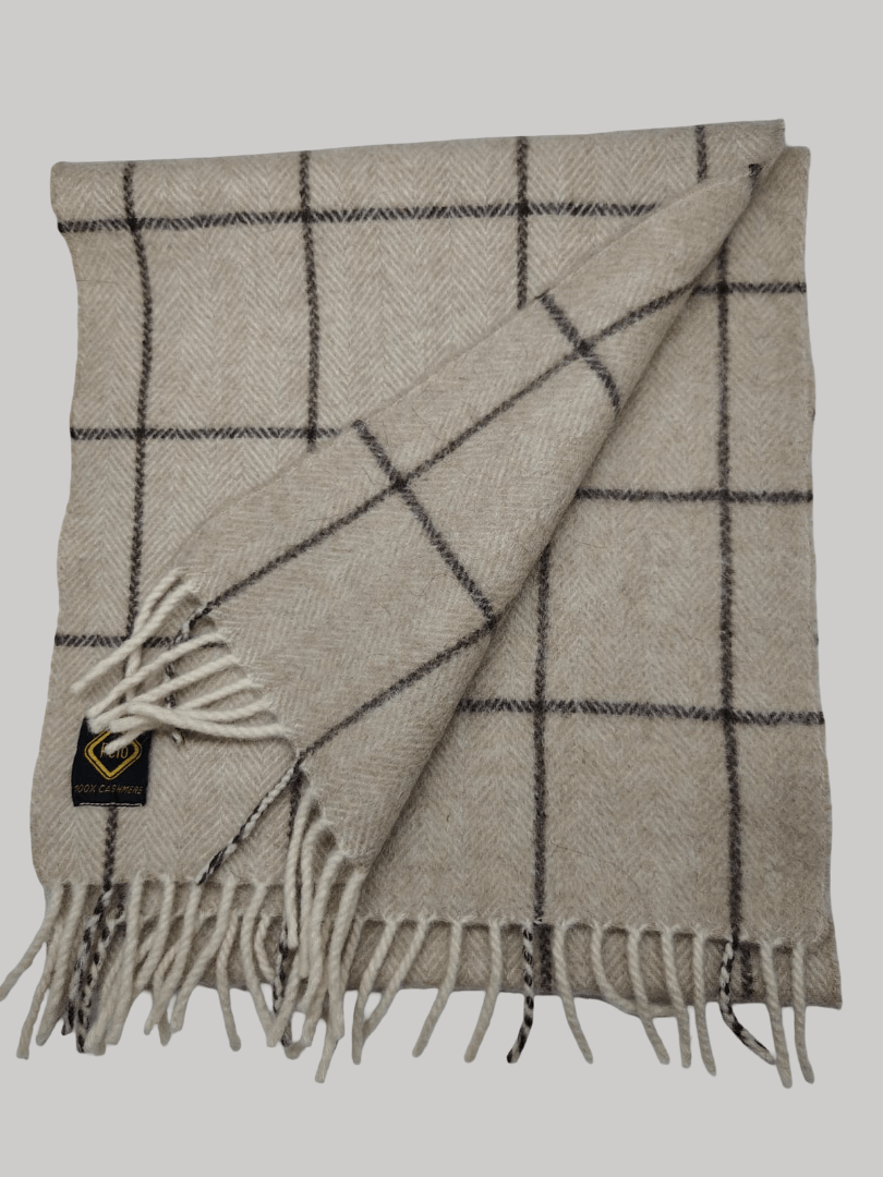 Pelo Cashmere preloved cashmere scarf from Ireland, soft luxury wrap