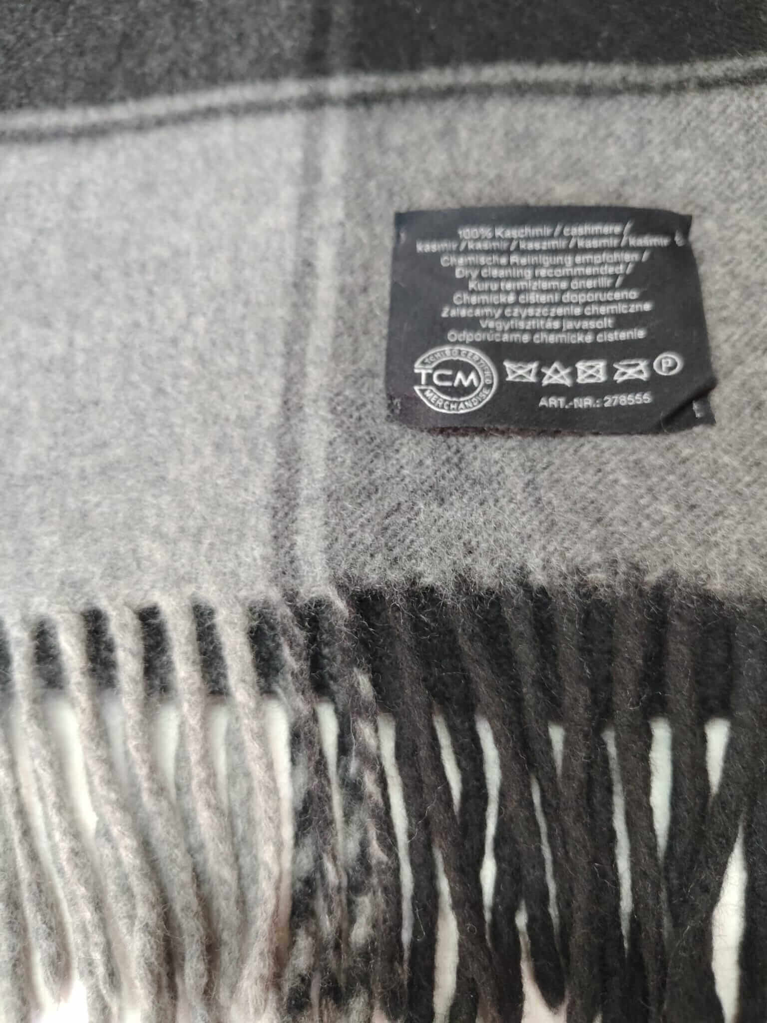 TCM Tchibo Certified Merchandise charcoal and light gray plaid preloved pure cashmere scarf from Ireland, soft luxury wrap