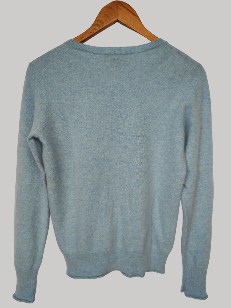 TEX preloved pure cashmere V-neck jumper in Heather Light Blue with long sleeves curated by Cashmere Knot Ireland