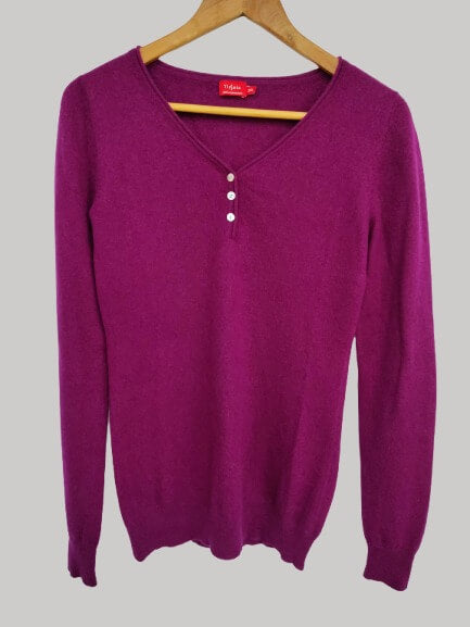 Tissaia Fuchsia Berry preloved cashmere blend V-neck Henley jumper slim fit with long sleeves from Cashmere Knot Ireland